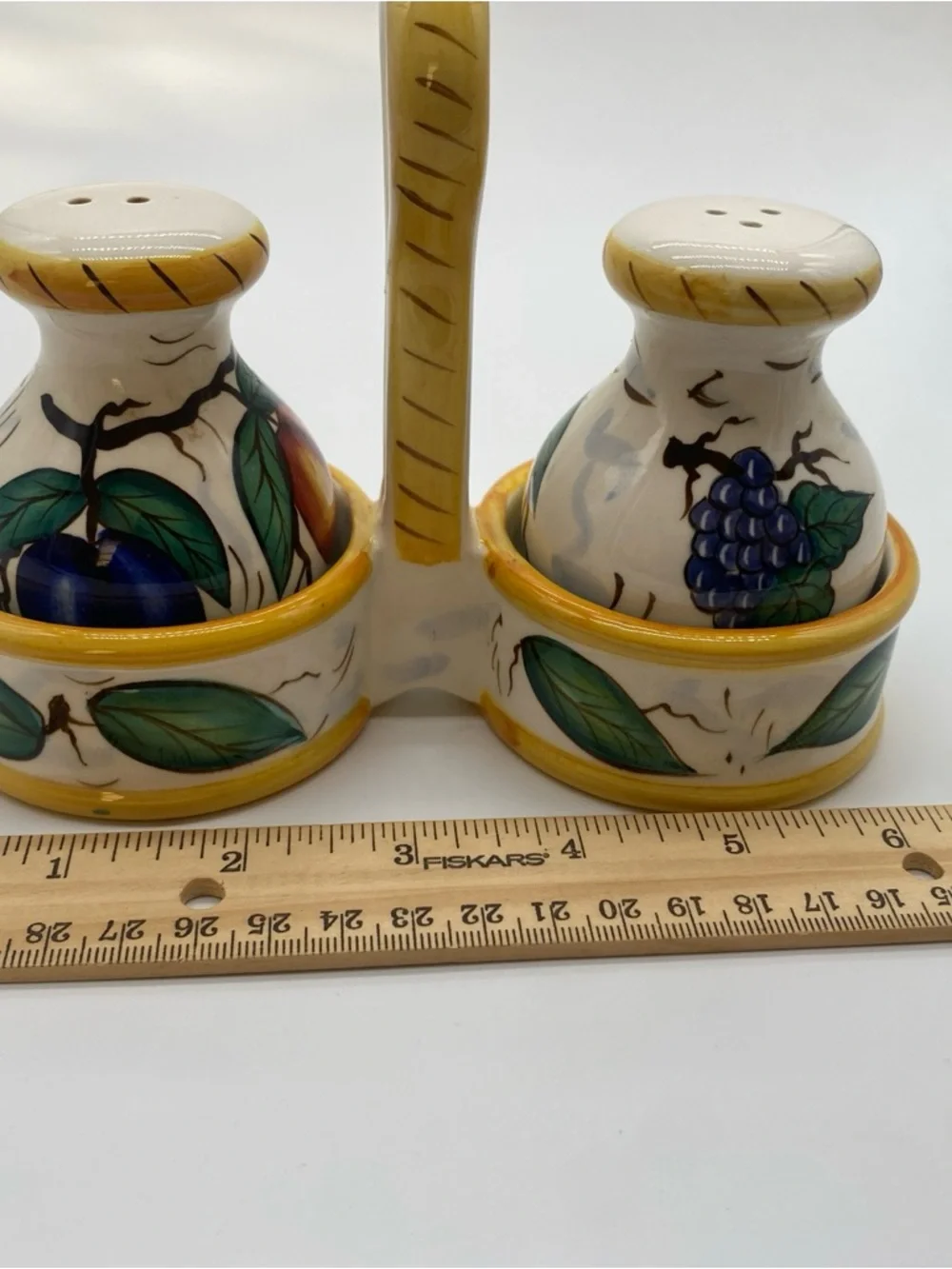Salt and pepper shakers with caddie - Picture 9 of 10